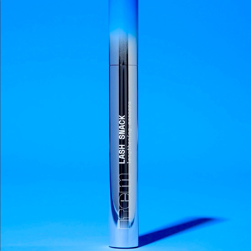 5/$38 LASH SNACK LENGTHENING MASCARA